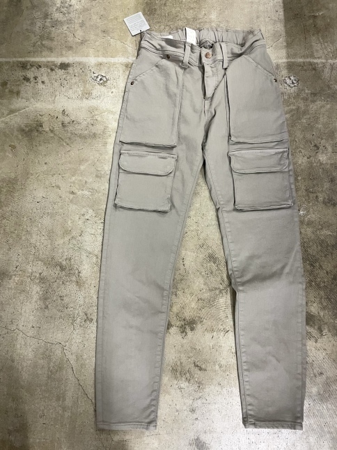 DUVETICA と TAPERED JOGGER_d0152280_03135330.jpeg