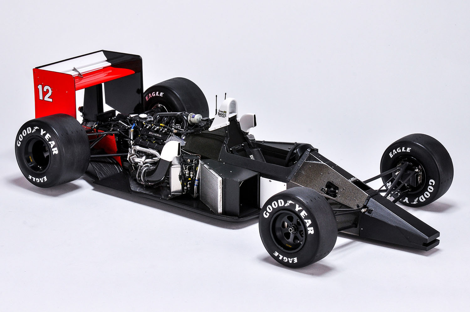 1/12scale Fulldetail Kit : McLaren MP4/4_d0355171_18033542.jpg