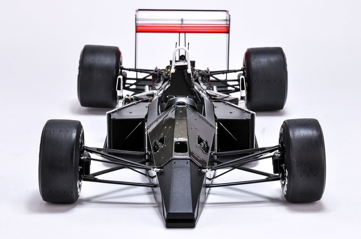1/12scale Fulldetail Kit : McLaren MP4/4_d0355171_18034507.jpg