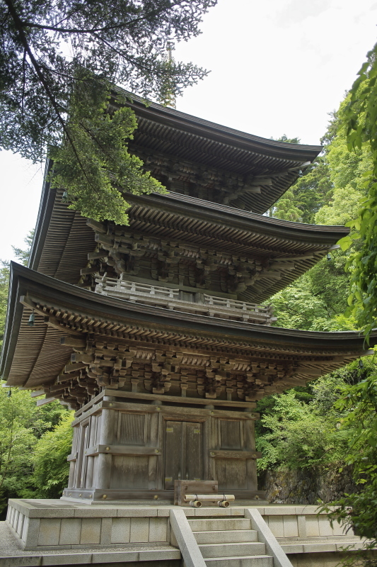国泰寺への道_c0196076_06514834.jpg