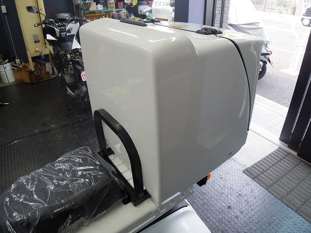 キャノピーが受注停止です！ : バイクの横輪