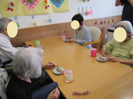 桜ようかん作り(やすらぎ)_a0112762_17294178.jpg