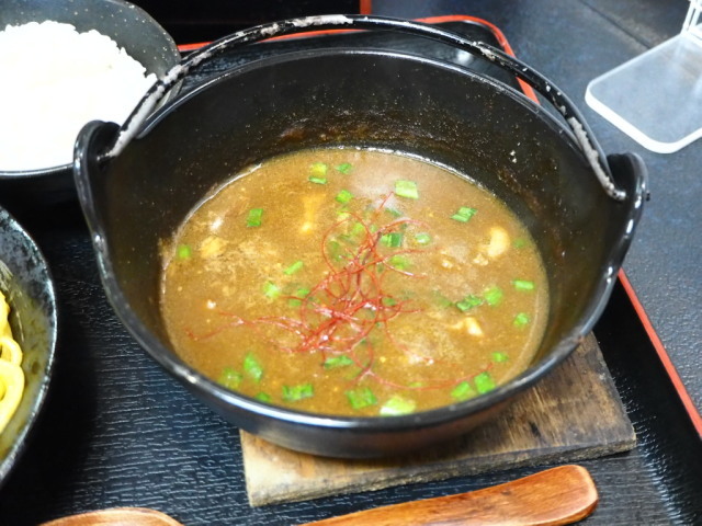 お食事処 ちょこっと(あつあつホッキカレーの焼きつけ麺)_d0153062_06202833.jpg