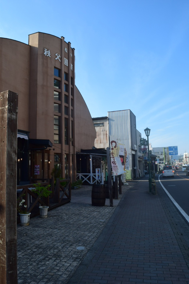 埼玉県秩父市の旧松竹秩父国際劇場(昭和モダン建築探訪)_f0142606_04330372.jpg