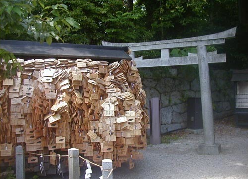 ●神社の造形―北野天満宮の文子社、神明社、絵馬掛所、牛舎_d0053294_13480396.jpg
