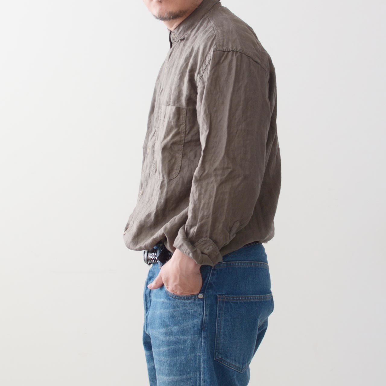 orslow [オアスロウ] LOOSE FIT LINEN SHIRT DUSTY OLIVE [01-8066-48] _f0051306_06262453.jpg