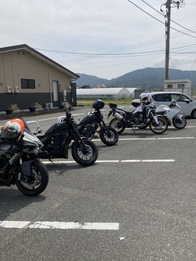 昨日は皆様お疲れ様でした!ですやん!_f0056935_16182375.jpg