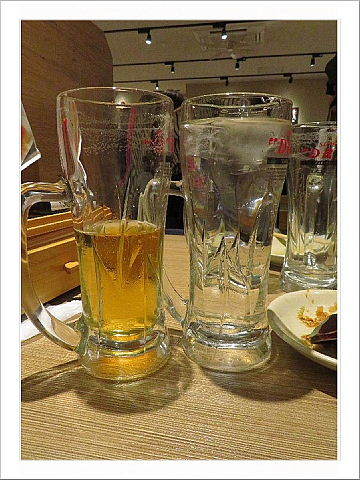 肴はあぶったイカでいい♬_b0141773_22474454.jpg