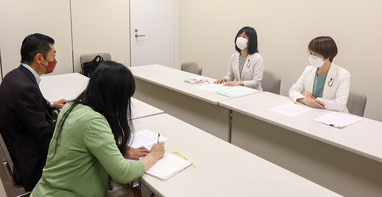 障害者の投票環境 改善を求めて申し入れ_b0190576_11363548.jpg