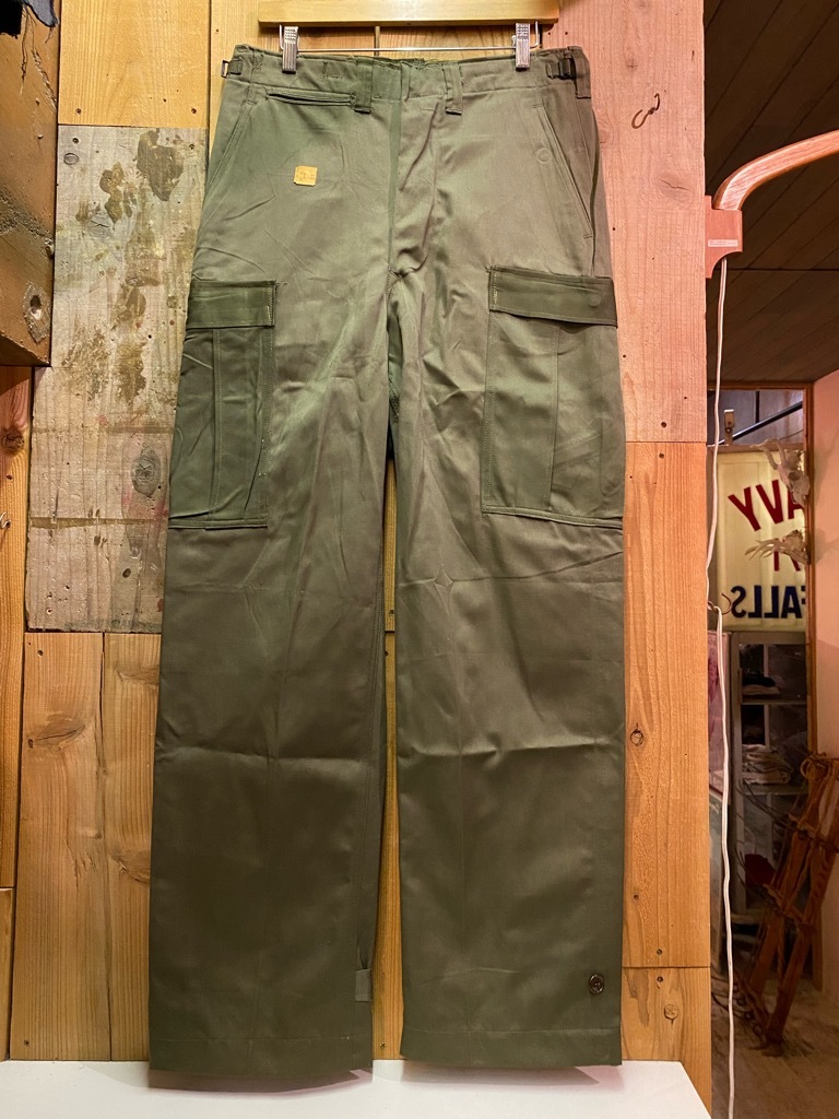 再入荷‼M-1945 Modified to M-1951 Trousers!!(マグネッツ大阪アメ村店)_c0078587_23371655.jpg