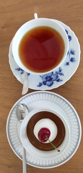 ６月。カフェと紅茶とサクランボ_c0225325_13545012.jpg