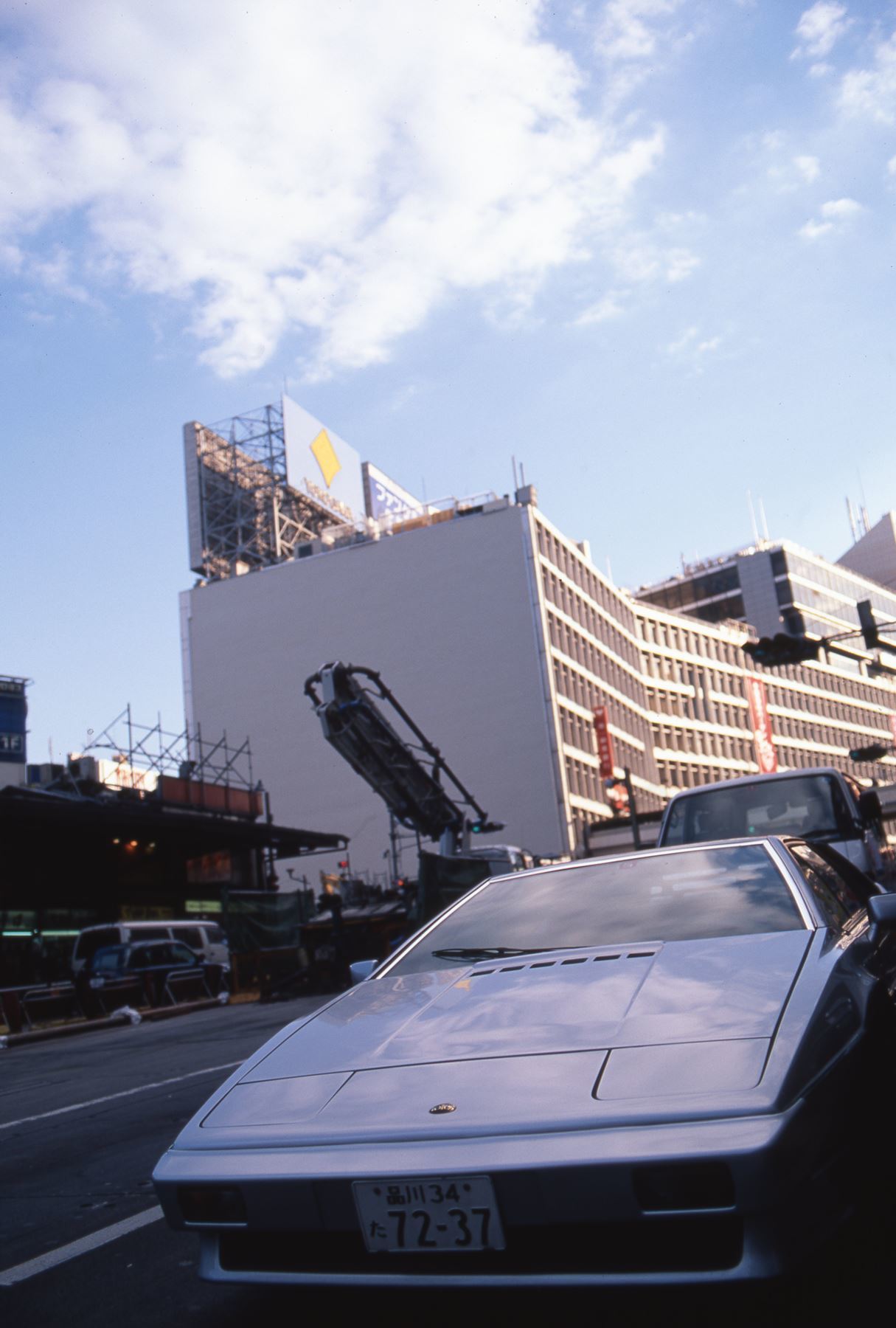 NIKKOR-N Auto 28mm F2_c0065927_01372016.jpg