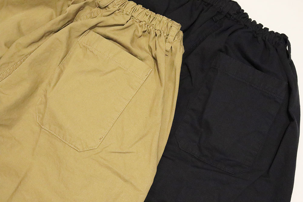 Necessary or Unnecessary \" PIN TUCK SHORTS \"_b0122806_13174176.jpg