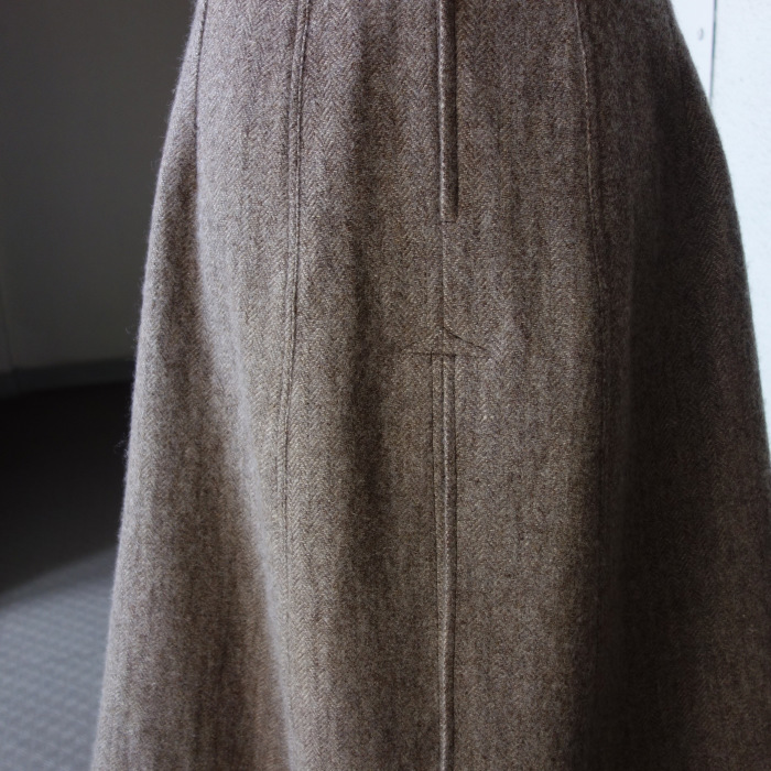 商品入荷のお知らせ / shaker tweed skirt_e0130546_17240859.jpg
