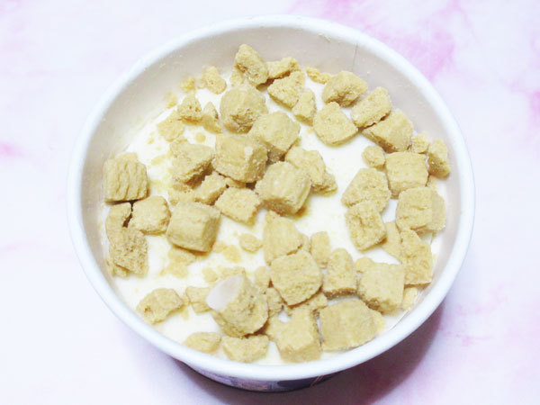 期間限定 クラシック洋菓子 レーズンバターサンド@ハーゲンダッツ_c0152767_20272993.jpg