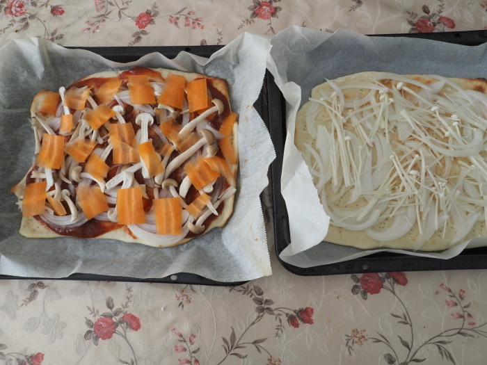 白神こだま酵母のピッツア2種焼いた_c0116915_23031936.jpg