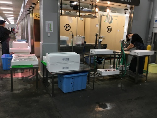 早起きは三文の徳　京都中央市場探検_b0153663_13394340.jpeg