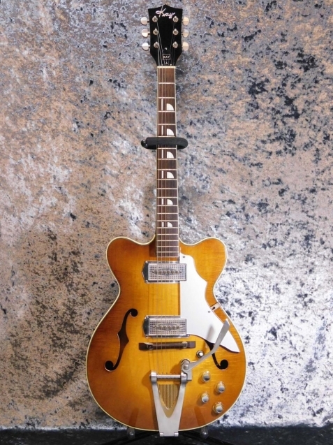 Kay Jazz2とギターシェルター : White Summer