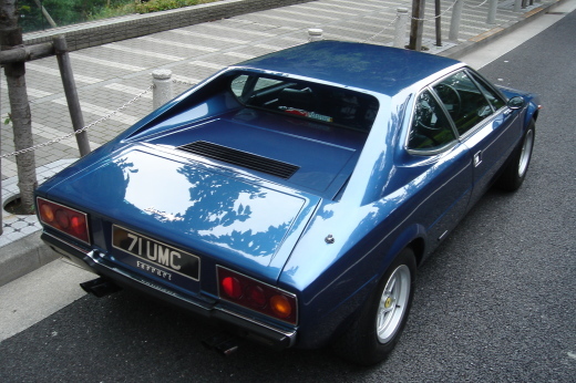 2シーターのDino308gt4_a0129711_21463427.jpg