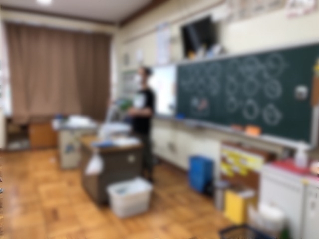名古屋市の稲生小学校で絵の具の使い方教室をおこないました。_f0373324_16174319.jpg