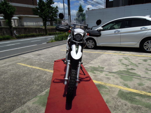 セローの特選中古車?ですやん!_f0056935_14291077.jpg