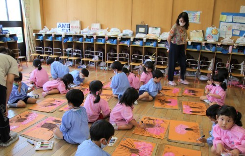 絵画指導 鳳幼稚園
