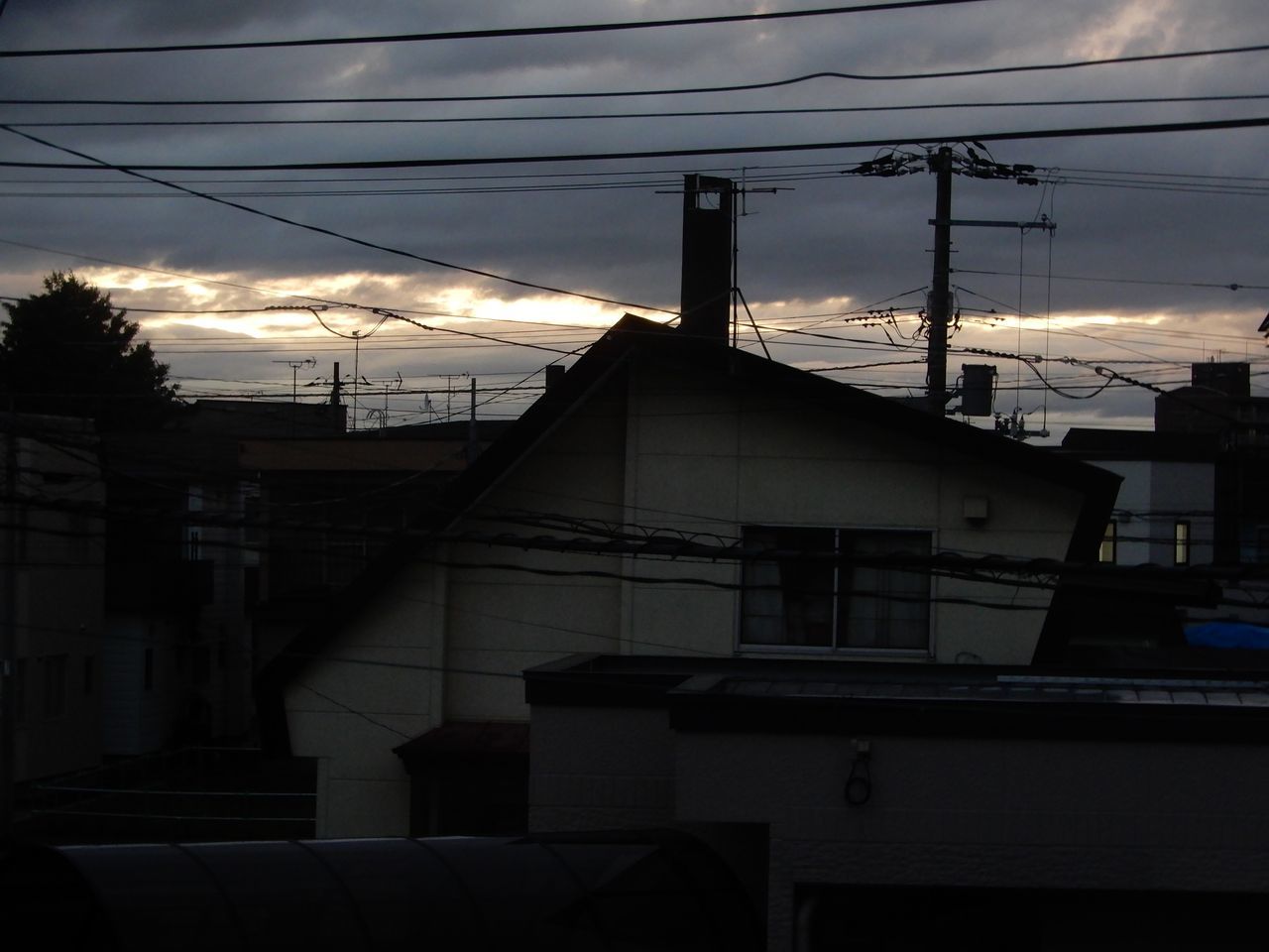 悪天候は今日が本番_c0025115_22284215.jpg