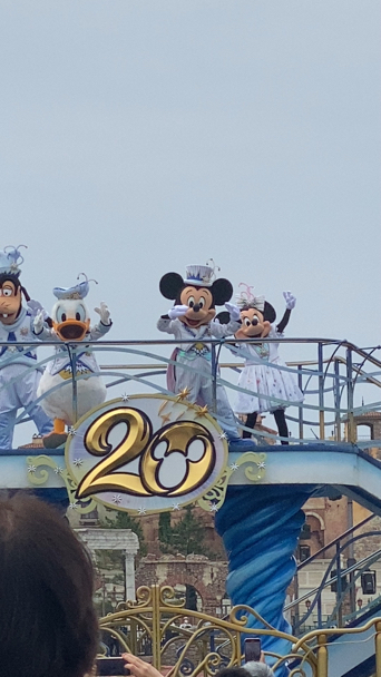 突然ですが 6月23日 東京ディズニーシー ホテルミラコスタの旅 22年7月tds 1 あれも食べたい これも食べたい ｅｘ