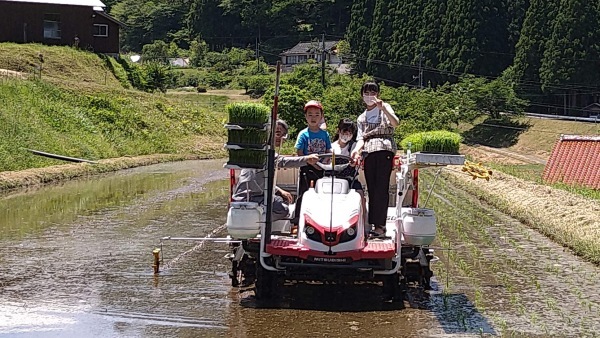 令和４年度田んぼアート稲作体験〜田植え編〜_b0281312_15232480.jpg