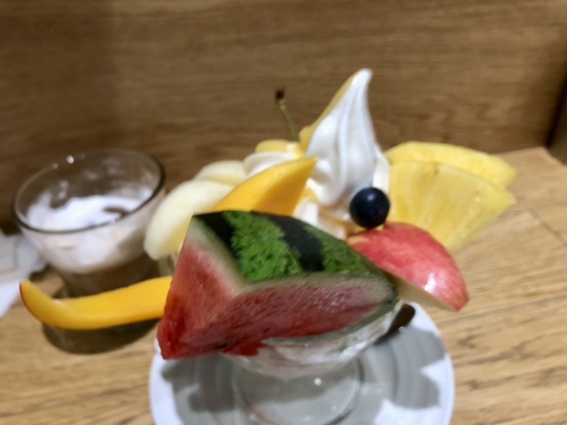 【果実園で日替わりソフトagain】_b0009849_12244490.jpeg