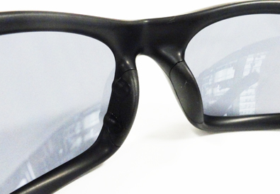 緊急入荷！OAKLEY伝説のサングラスSTRAIGHTJACKET(ストレートジャケット)とM FRAME(エムフレーム)が再登場です！_c0003493_16301803.jpg