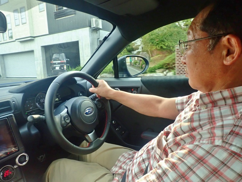 22日 長岡から帰るとスバル\"BRZ\"が待っていました!_c0336902_17540079.jpg