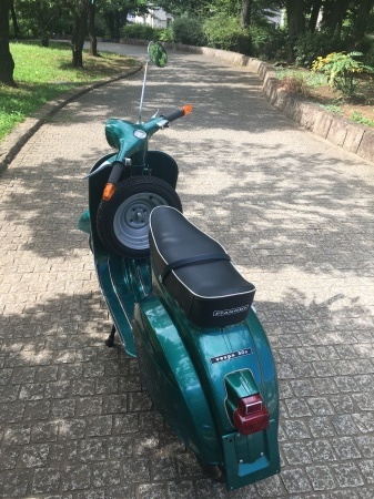 Vespa 50S エメラルドグリーン！ : 密林商會報