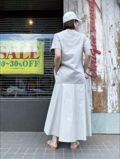 【Dignite Collierディニテコリエ】異素材ワンピース入荷です。_c0204280_12391799.jpg