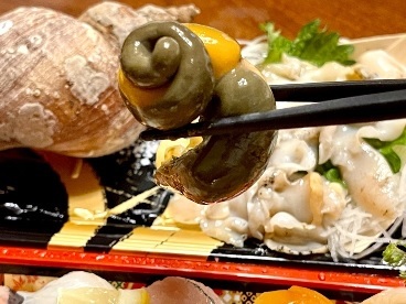 オットが多摩センで買ってきた寿司の夕ごはん_c0212604_06000089.jpg