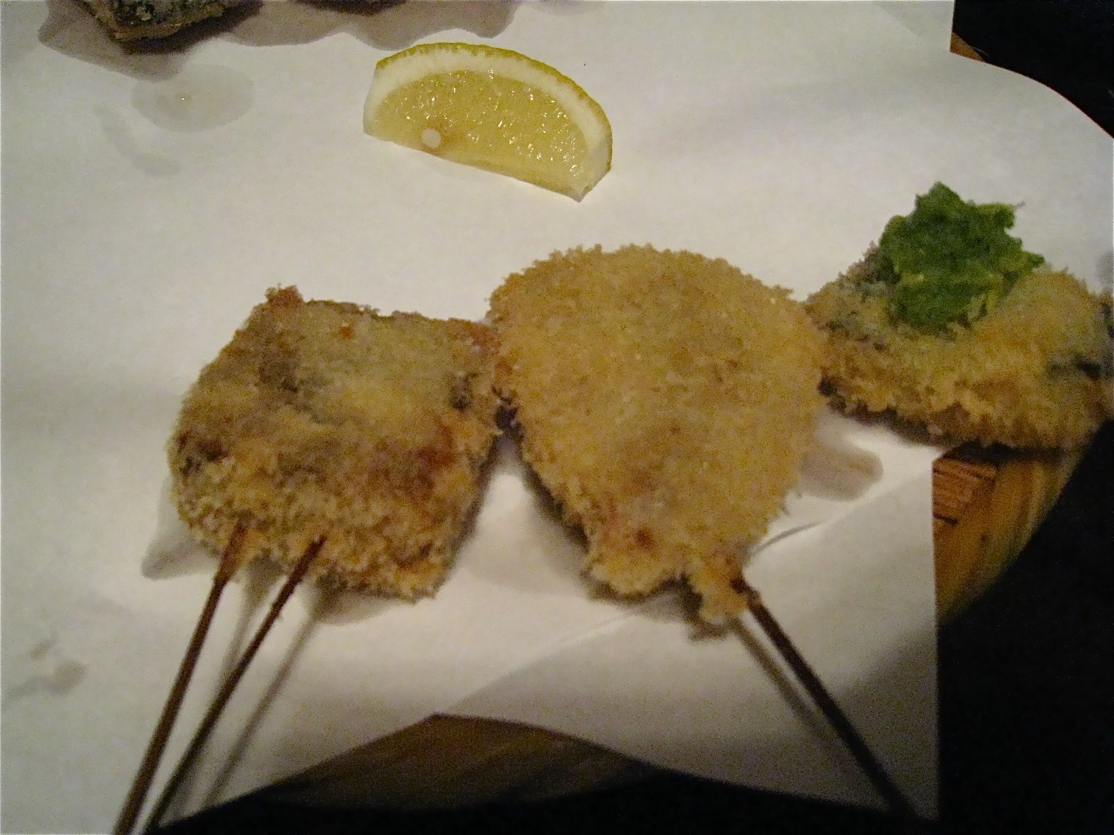 国の登録有形文化財でいただく串揚げ。──「はん亭 根津本店」_d0352022_10372305.jpeg