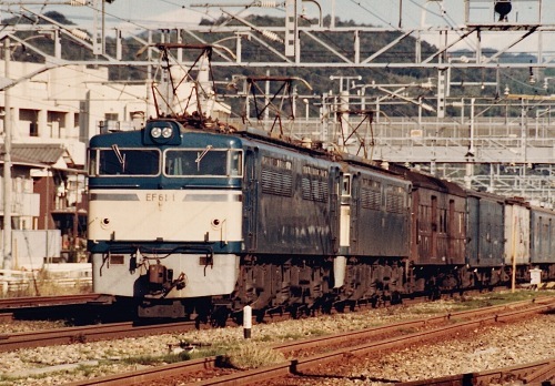 EF61 荷物列車。 : 1980年代撮り鉄