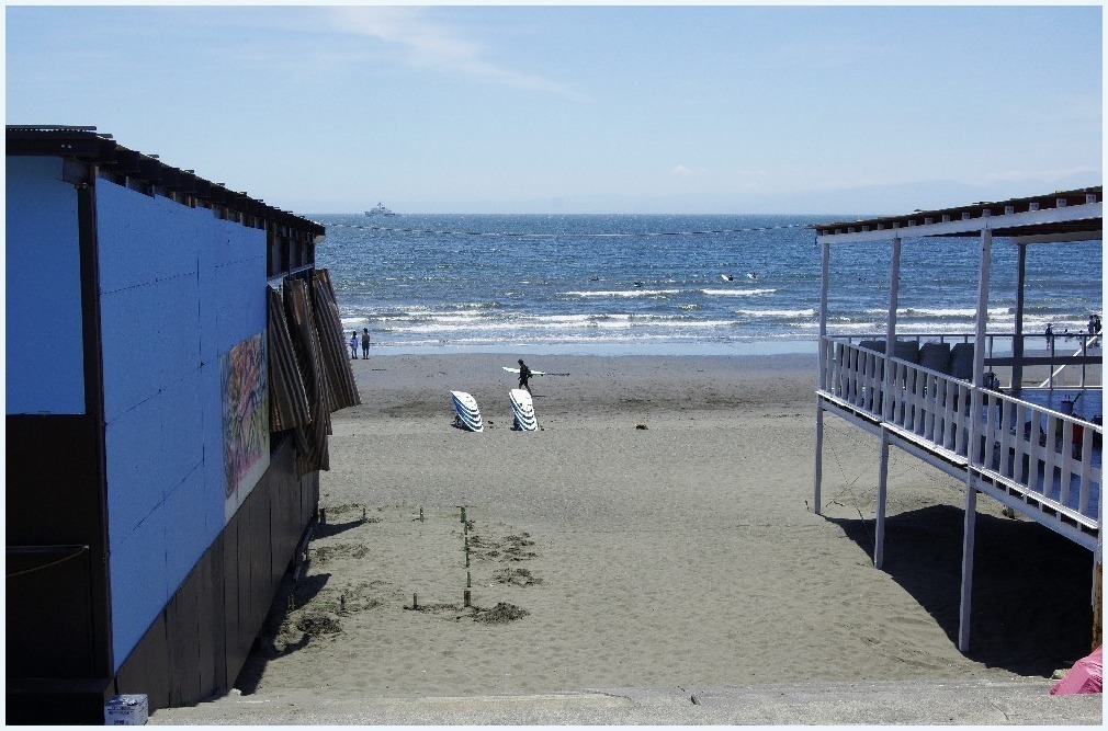 海の家・・・_c0352813_20410489.jpg