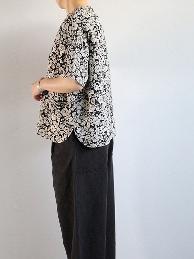 R&D.M.Co-　JACQUARD WILD BERRY PULLOVER SHIRT / Black_b0139281_14542749.jpg