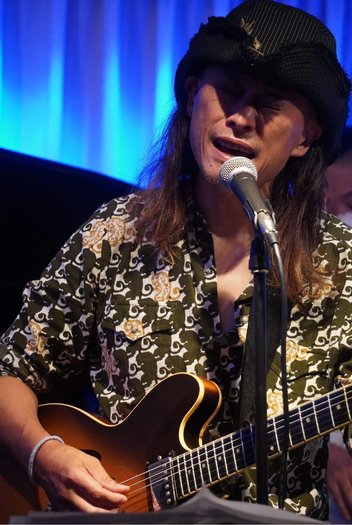 Jazzlive Comin ジャズライブ カミン 7月2日はジャズセッションです。_b0115606_02033596.jpeg