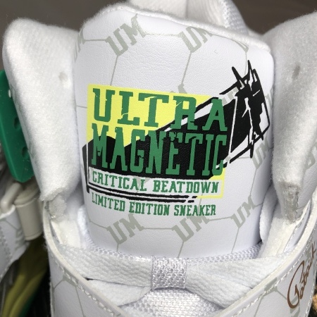 Ultramagnetic Kicks : HIP HOP JUNKIEEEEEEEEEES!!!