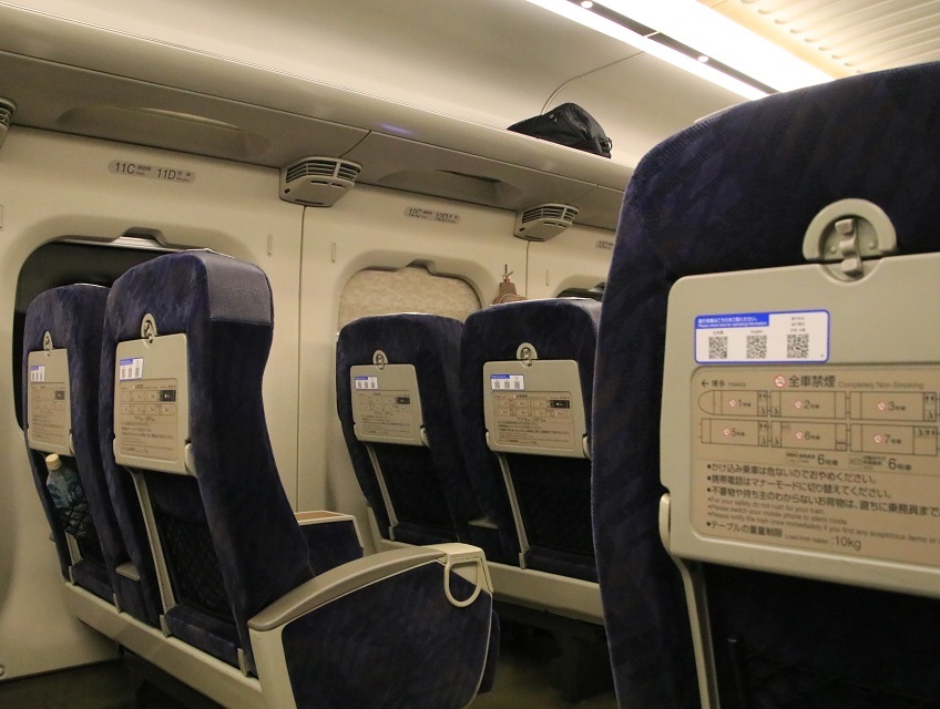 700系7000番台 レールスター_d0202264_15055317.jpg