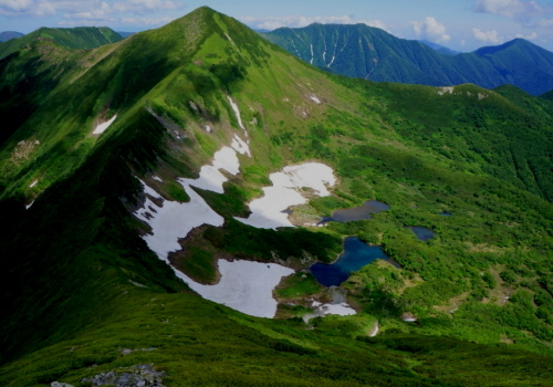 日本百名山の中で最難関といわれる北海道・日高山脈の最高峰_a0113718_00363685.jpg