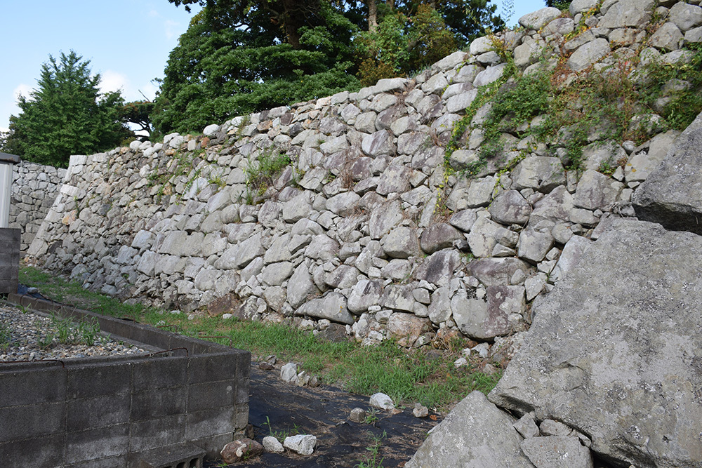 若狭の海城、小浜城跡を歩く。 その3 ~本丸石垣~_e0158128_19105154.jpg