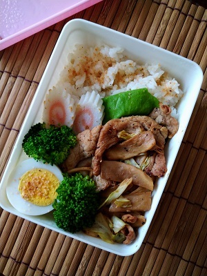 焼肉弁当_f0112873_22034192.jpg
