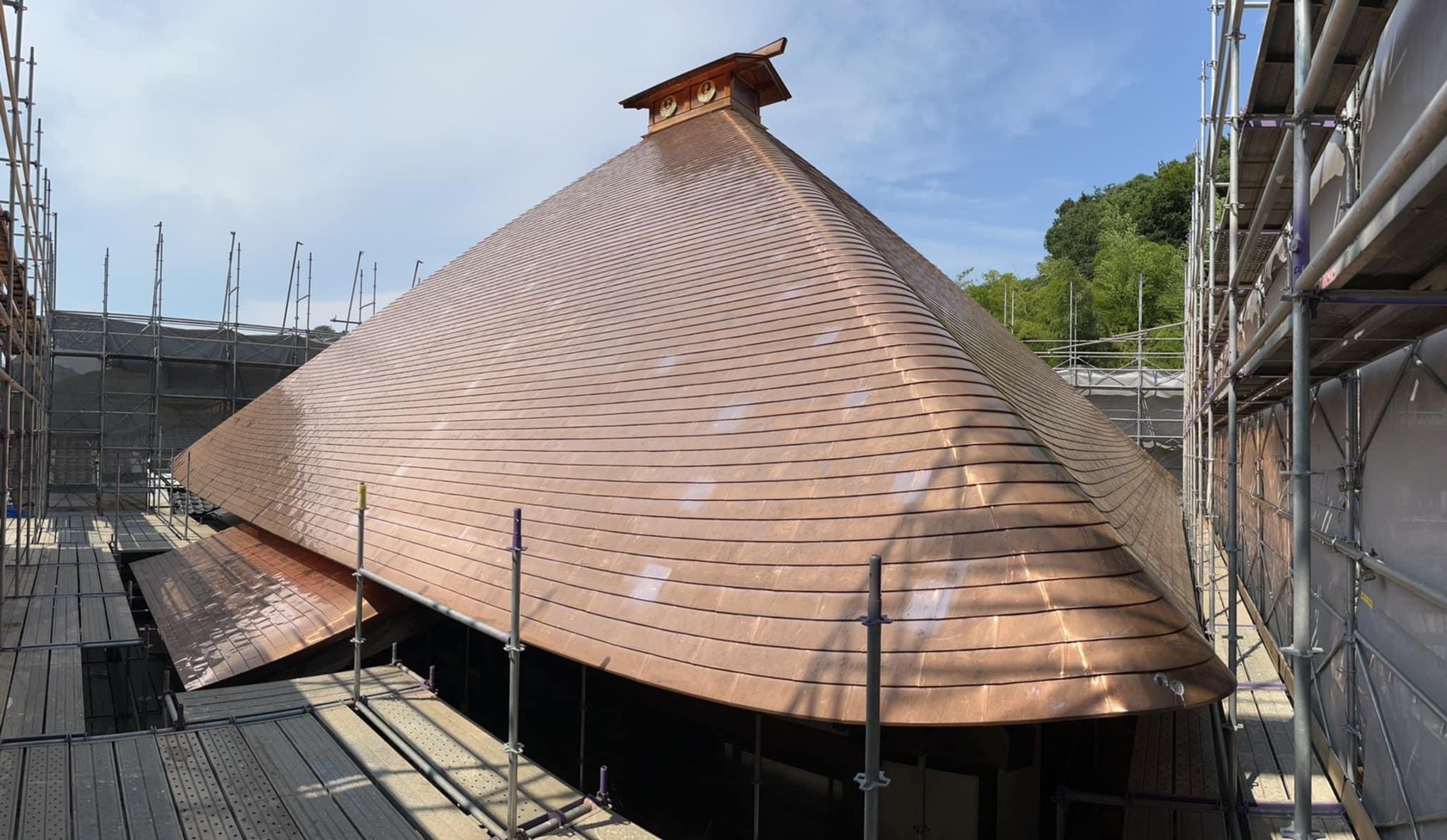 神奈川県指定重要文化財 本禅寺本堂保存修理工事 素屋根解体 銅板