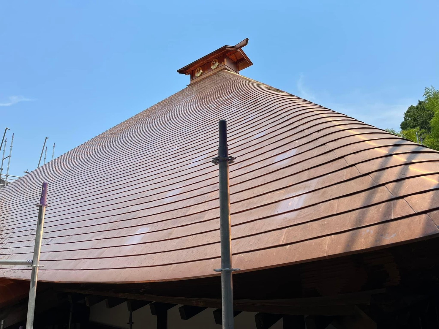 神奈川県指定重要文化財 本禅寺本堂保存修理工事 素屋根解体 銅板