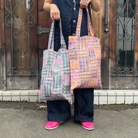 l'atelier du savon 》手描きチェックのパッチワークブラウス