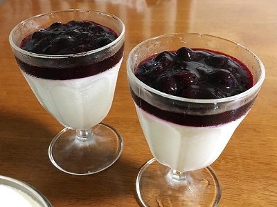 グラスデザート3種♪_f0231189_22124860.jpeg