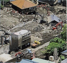 2021年7月3日に発生した熱海・伊豆山地区での土石流(24)_f0197754_16242203.jpg